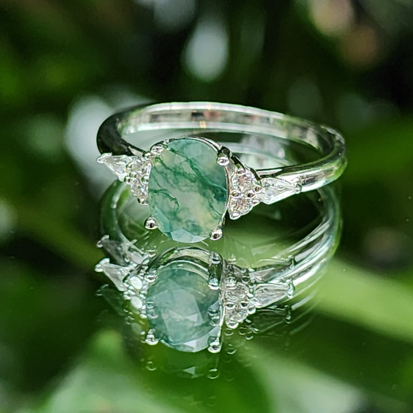 Anillo Oval Agata muzgoza
