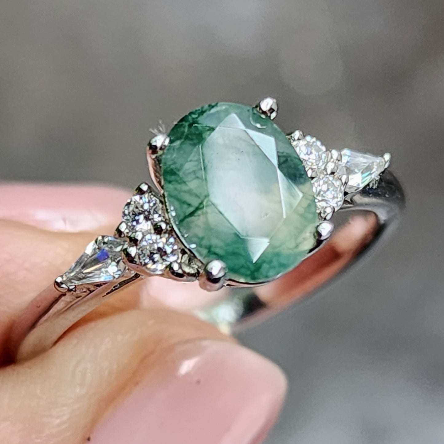 Anillo Oval Agata muzgoza