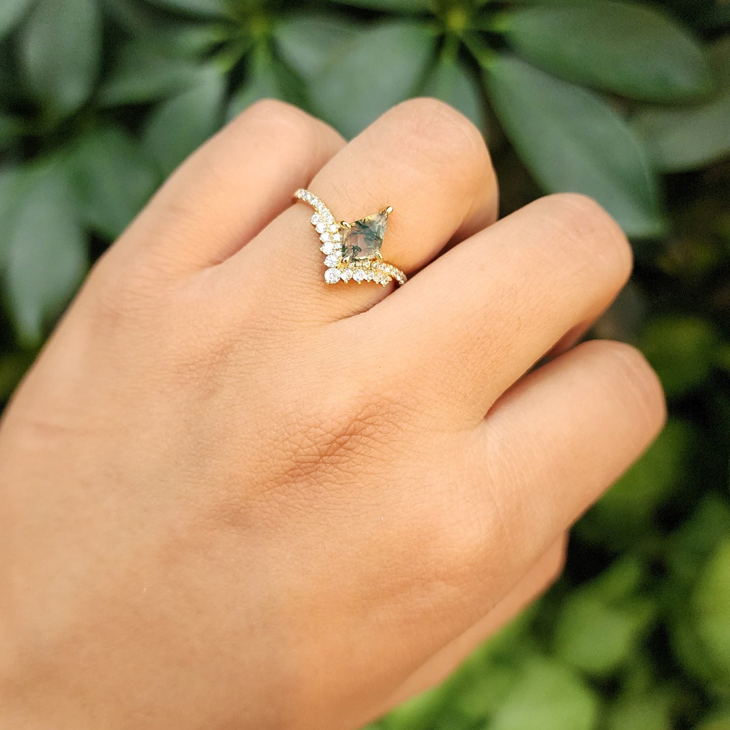 Anillo Agata Corte Cometa