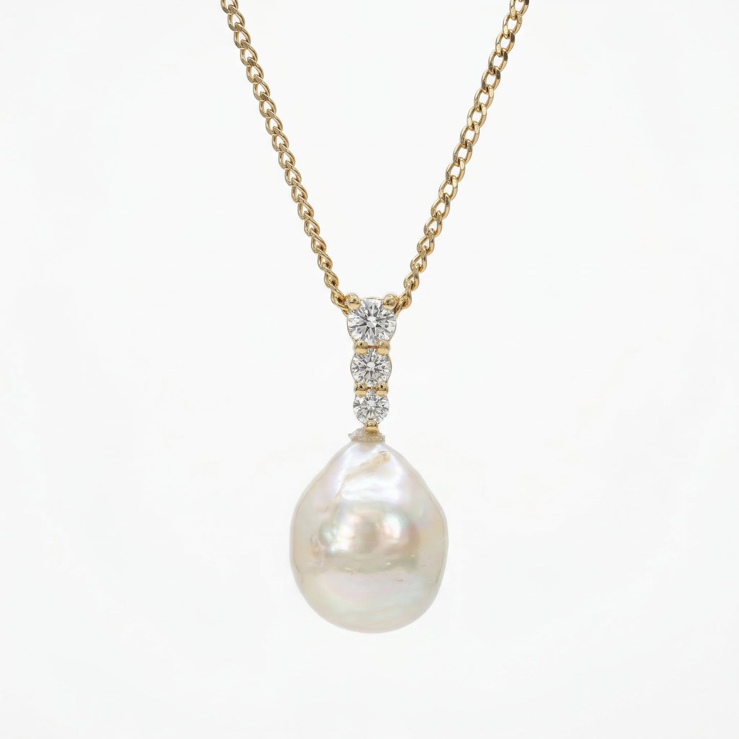 Collar Perla Natural con Zirconias – Plata .925 (Dorado o Plateado)