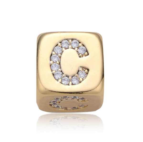 Cubo con Inicial Diamante Pave