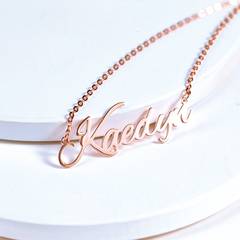 Nombre Personalizado
