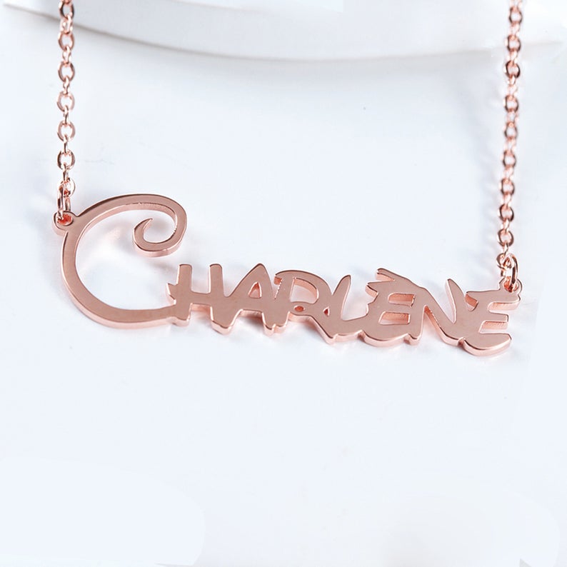 Nombre Personalizado