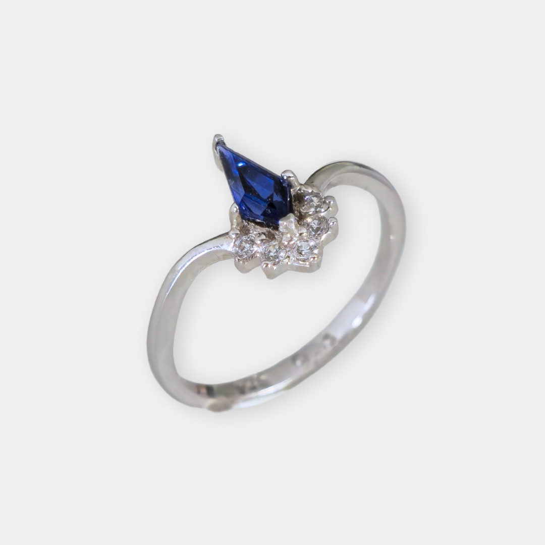 Anillo Vega - Zafiro