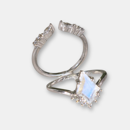 Anillo Selene - Piedra Luna